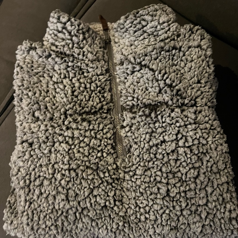 Grey Sherpa